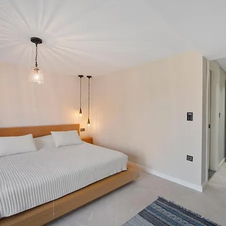Isolated, Luxurious Stay, Olivinn Yali Mansion * Бодрум