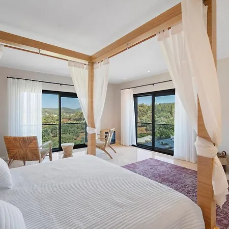 Вилла Isolated, Luxurious Stay, Olivinn Yali Mansion Бодрум
