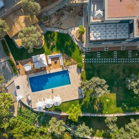 Вилла Isolated, Luxurious Stay, Olivinn Yali Mansion Бодрум