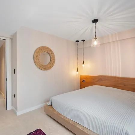 Isolated, Luxurious Stay, Olivinn Yali Mansion * Бодрум